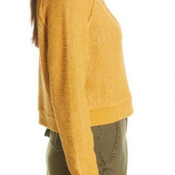 Free People De Soleil  Pullover  Deep V Neck Slouchy Long Sleeve Crop XS Sweater - Picture 2 of 9